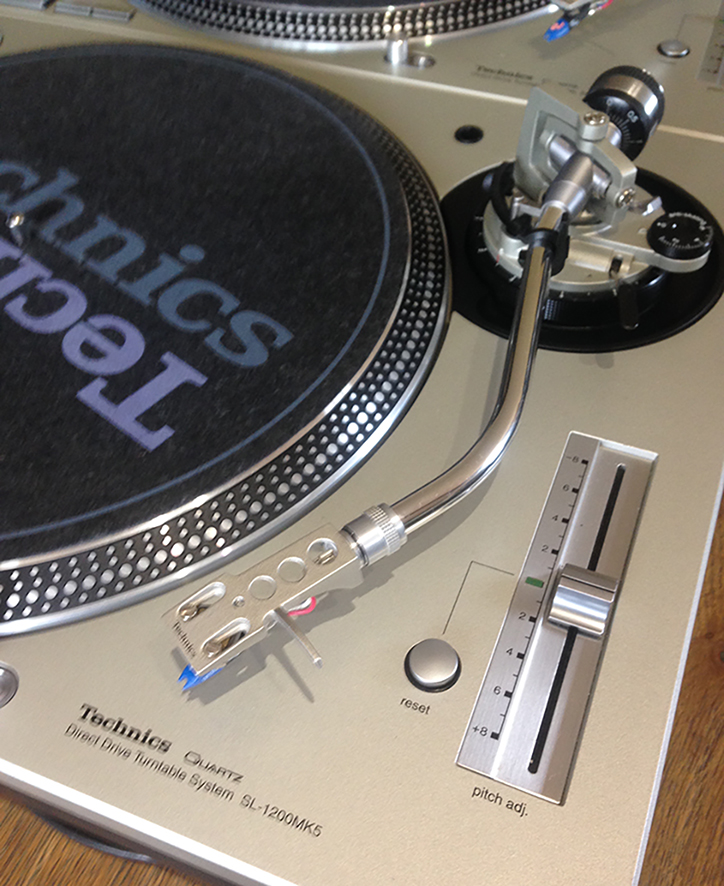 SL1210 M5G Technics SL1210 M5G Audiofanzine