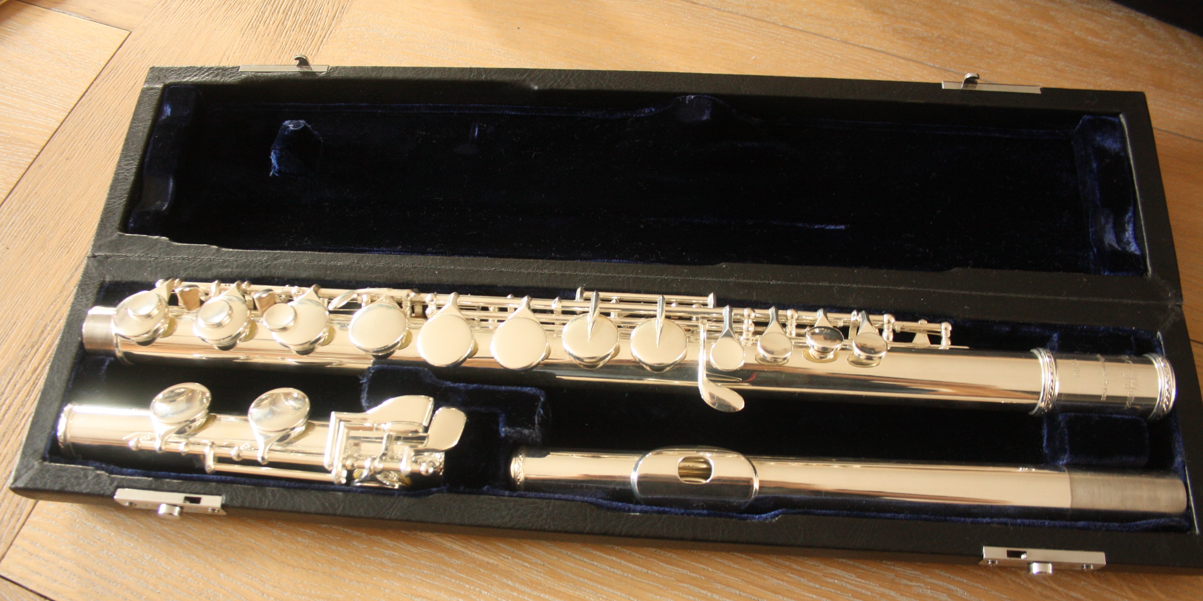 Photo Trevor James Flûte traversière alto en sol Trevor James Flûte