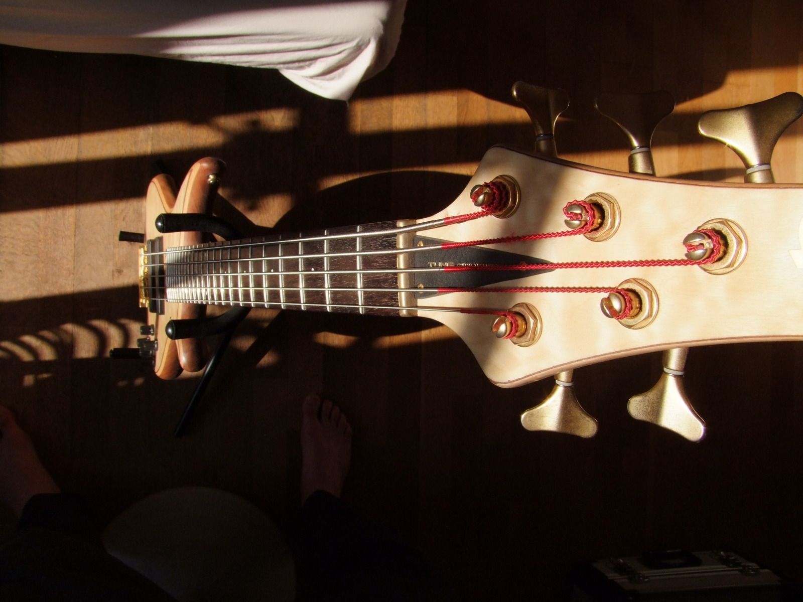 Tune Guitar Technology TWB53 image (217771) Audiofanzine