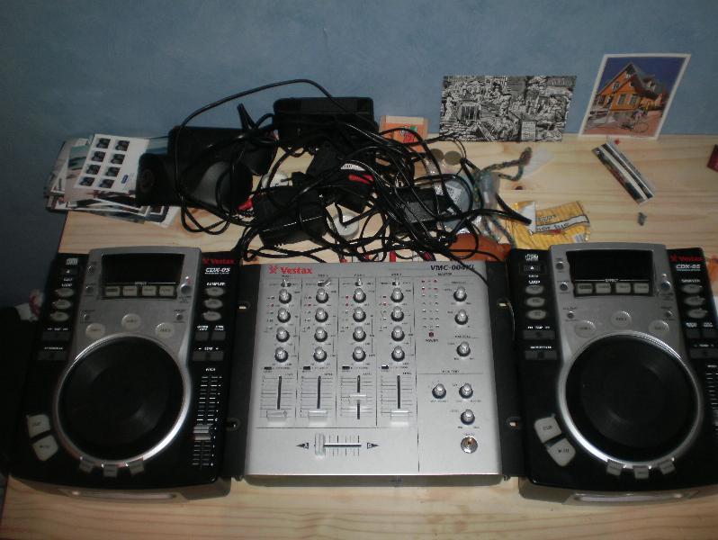 Vestax CDX-05&ミキサーVMC 002&beats ヘッドホンなし 通販・買取 www