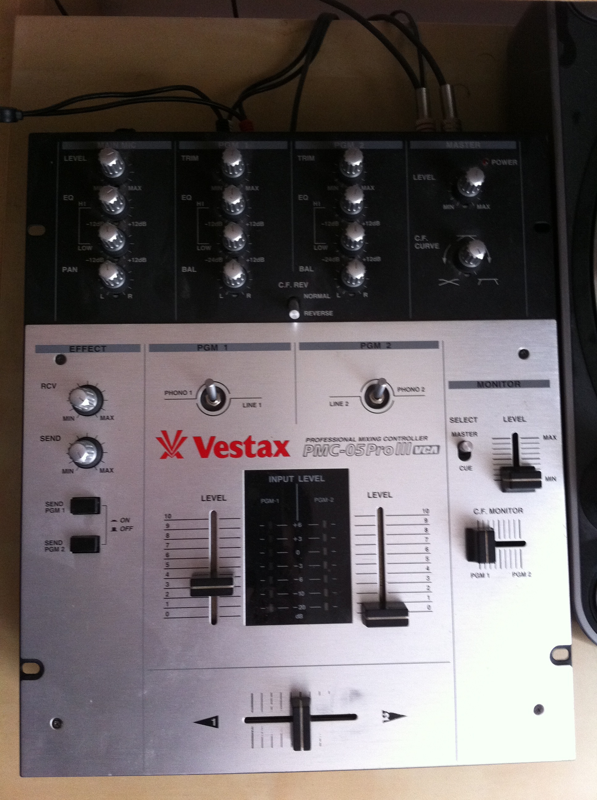 Vestax 05 Pro