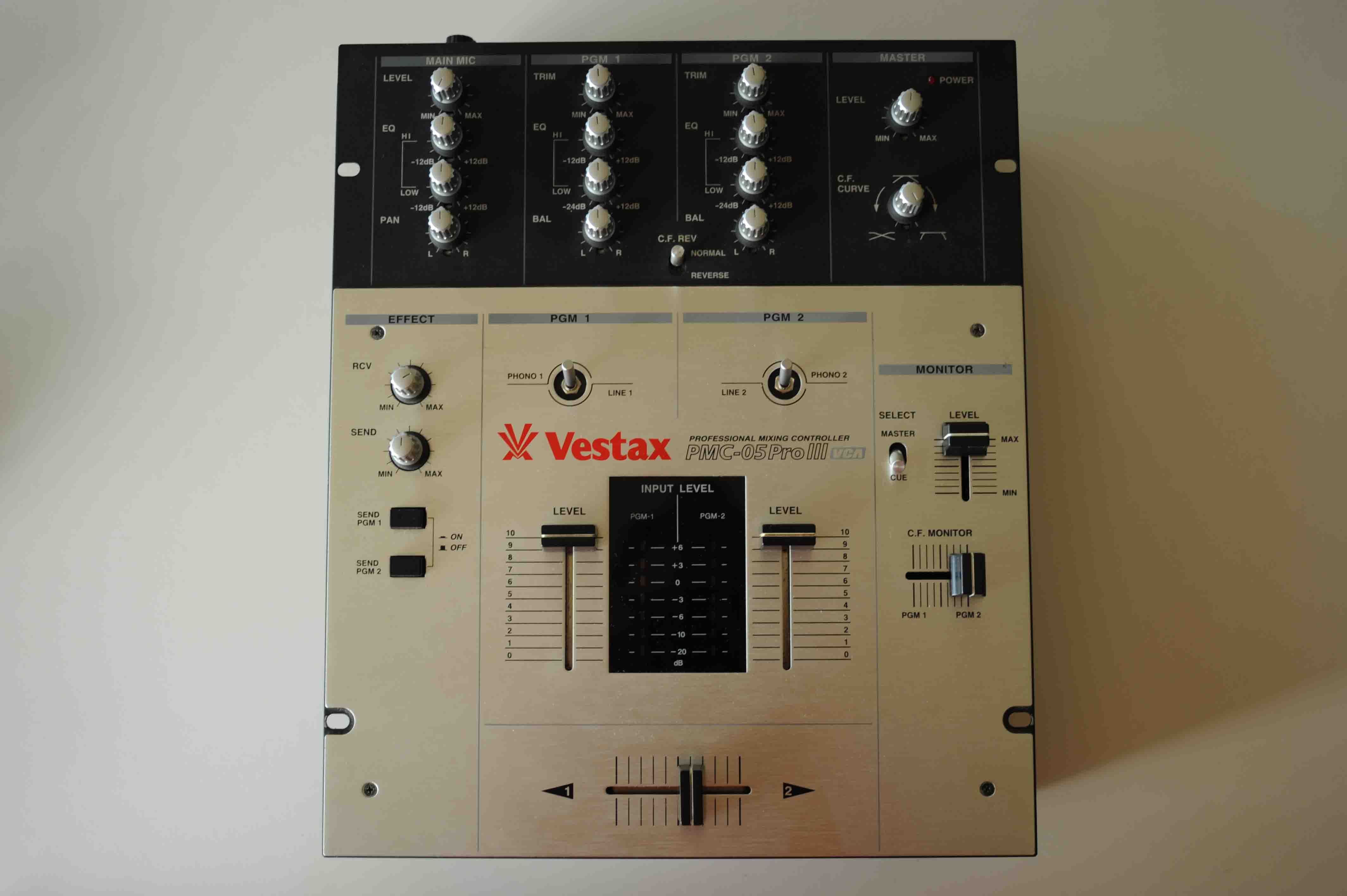 高質 美品 Vestax DJミキサー PMC-05ProIII | www.butiuae.com