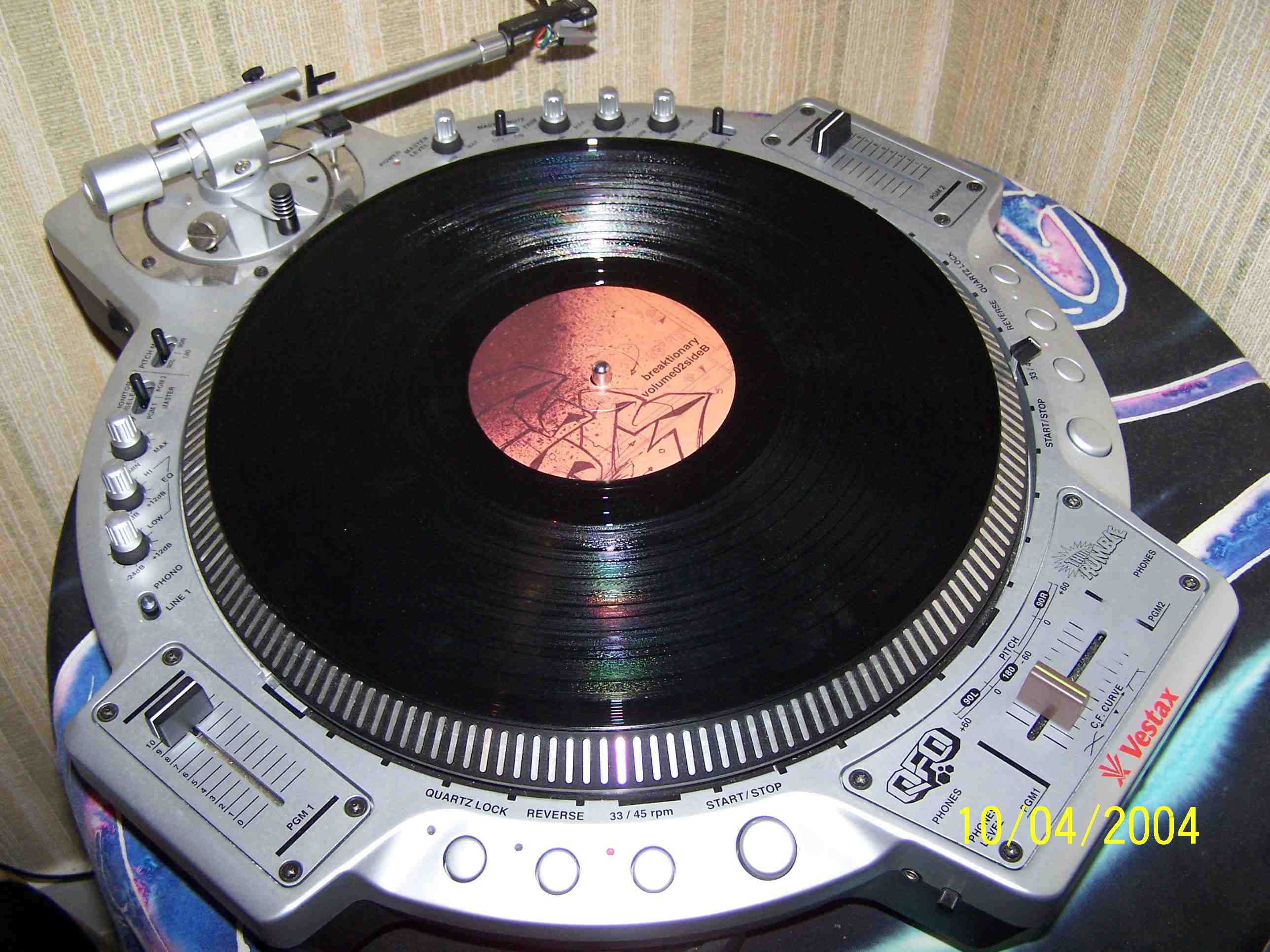 Japanese turntable (Vestax QFO) Can I just switch the jumper to 