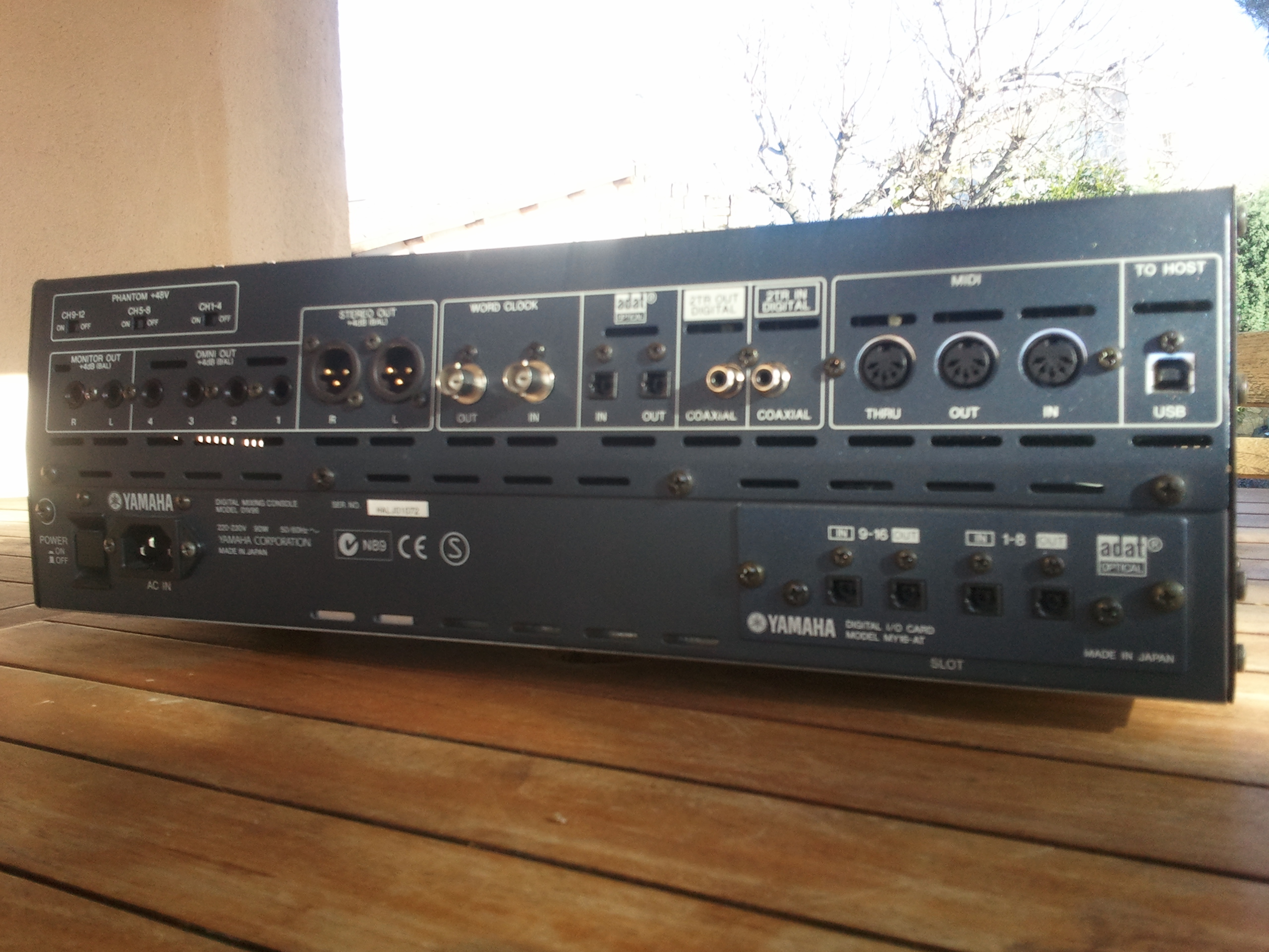 Yamaha 01V96 V2 image (307776) Audiofanzine