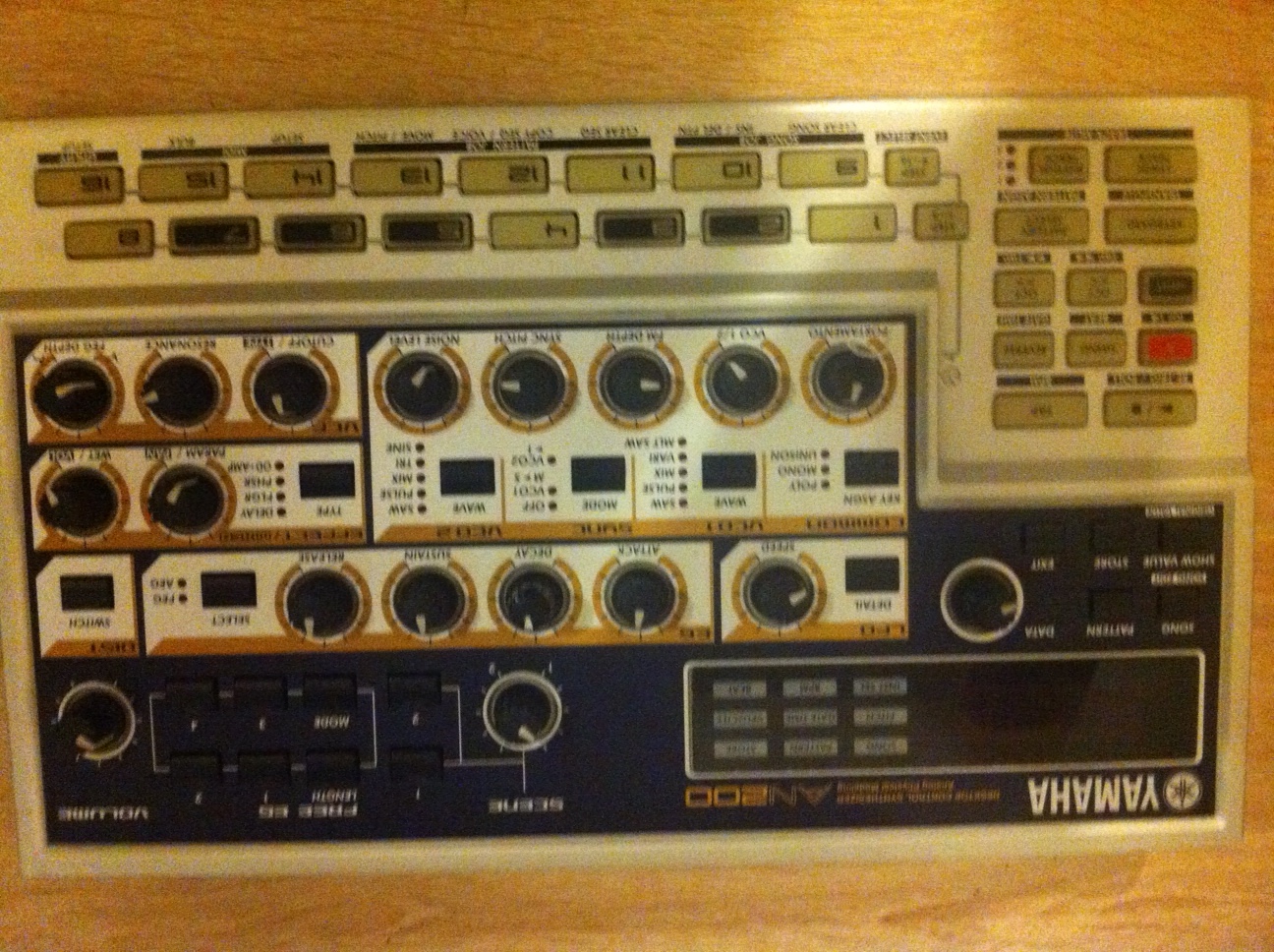 AN200 Yamaha AN200 Audiofanzine