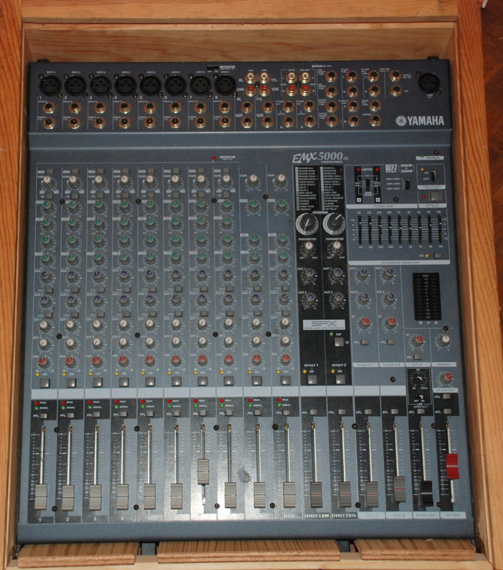 Yamaha EMX5000/12 image (244440) Audiofanzine