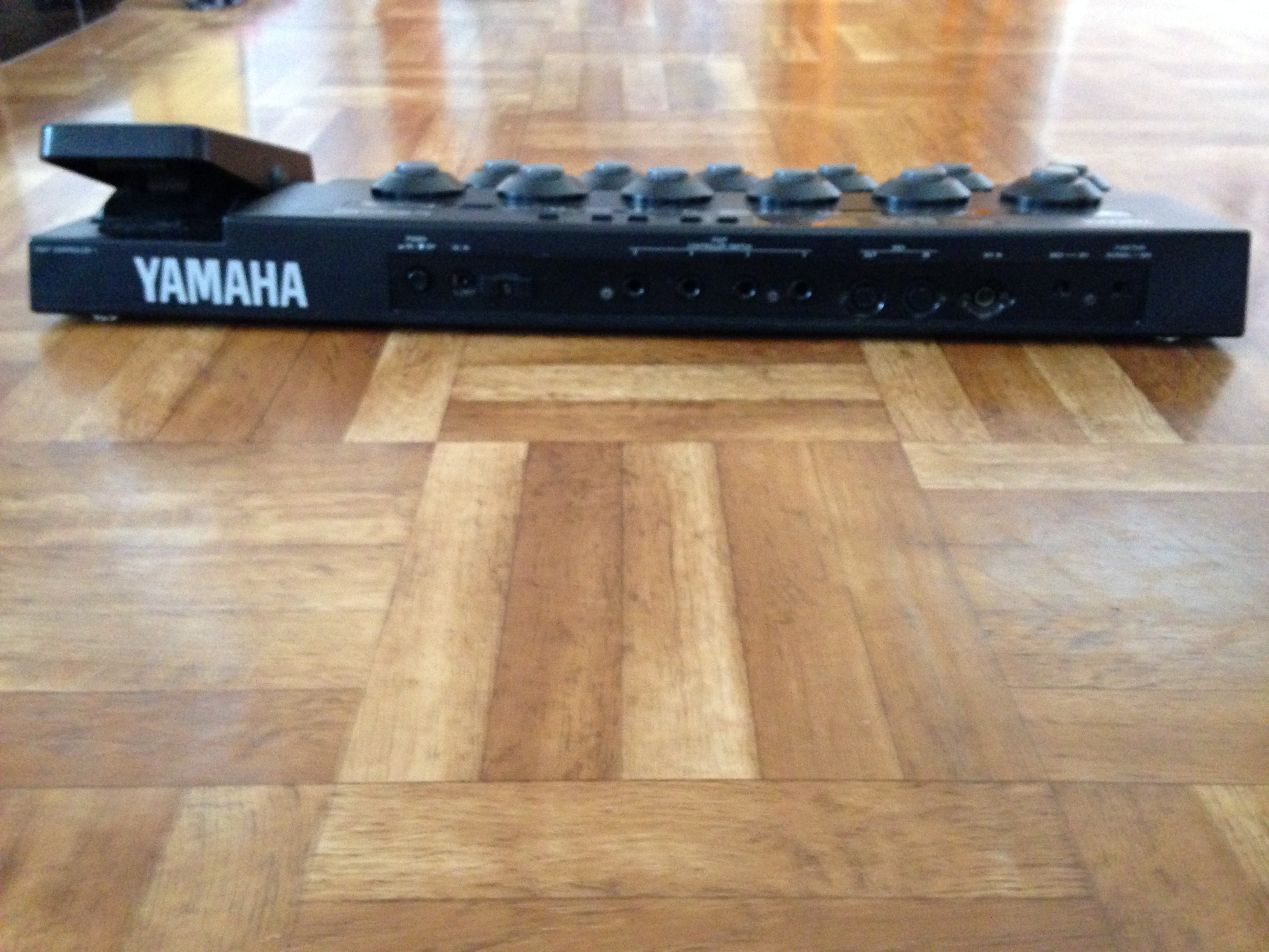 Photo Yamaha Mfc Midi Foot Controller Yamaha Mfc Midi Foot