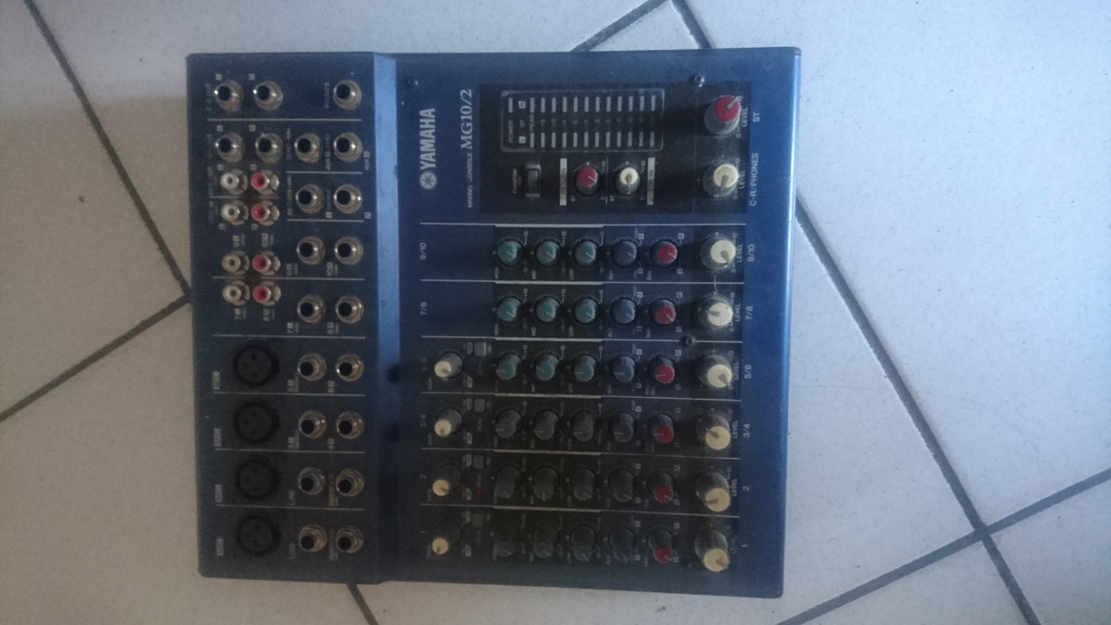 Yamaha MG10/2 image (1592519) Audiofanzine