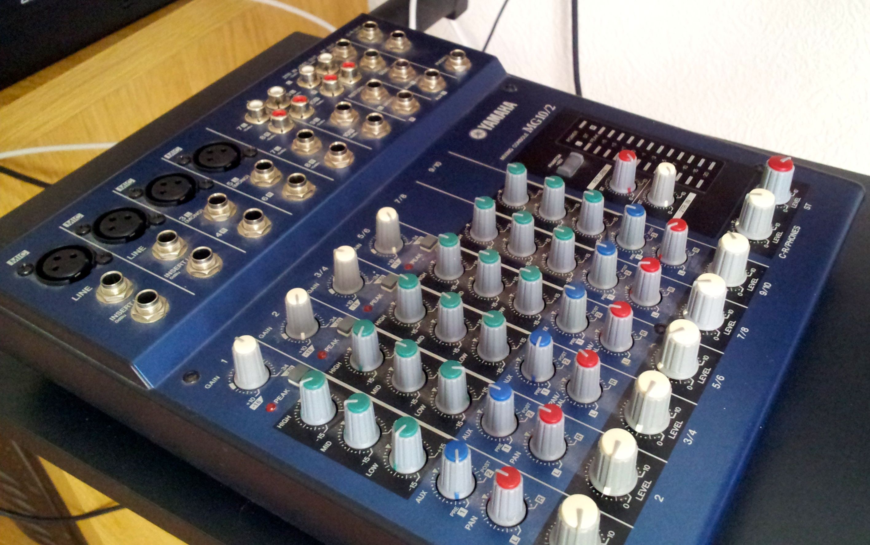 Yamaha MG10/2 image (905038) Audiofanzine