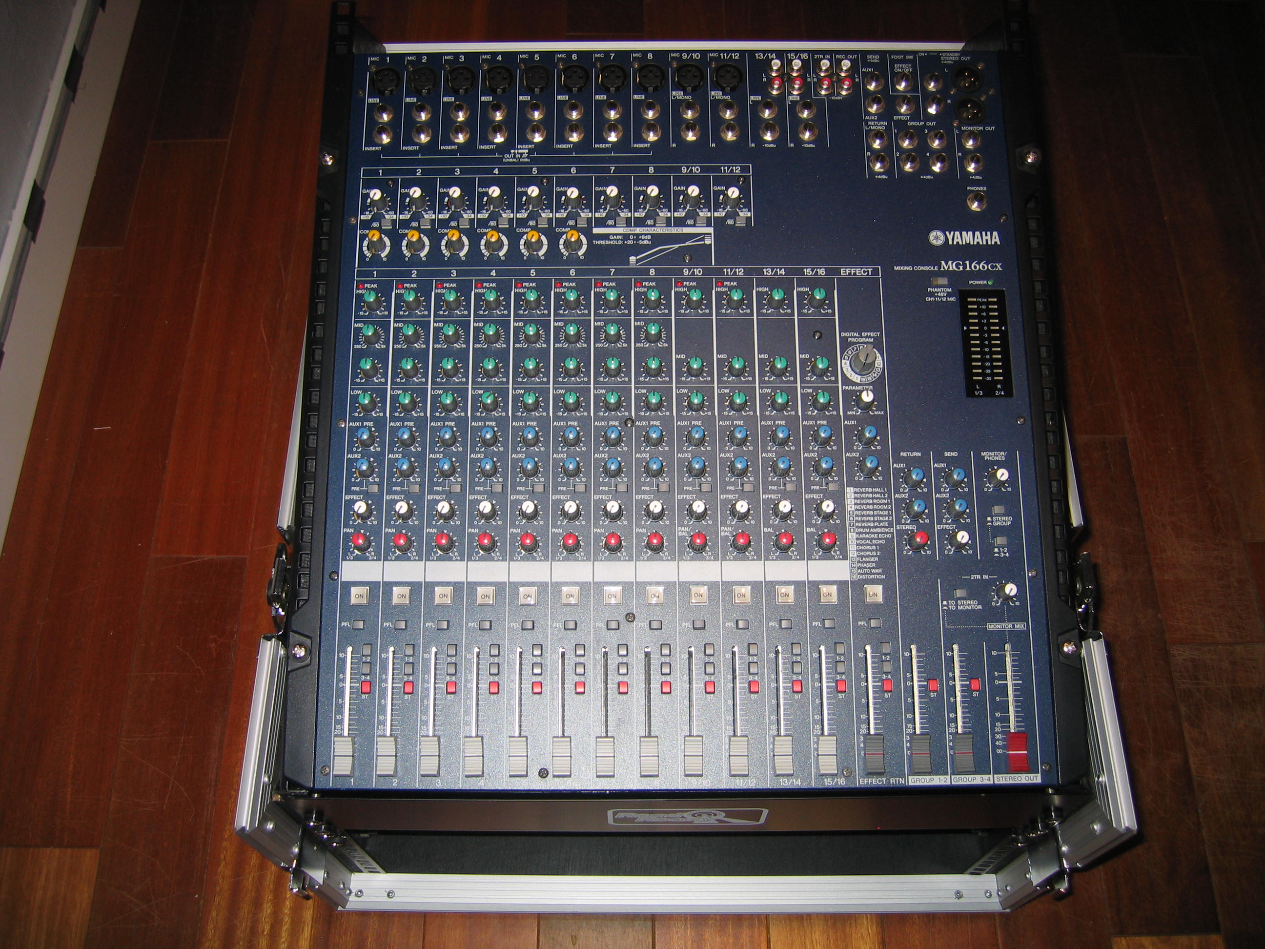 Yamaha MG166CX image (#398800) - Audiofanzine