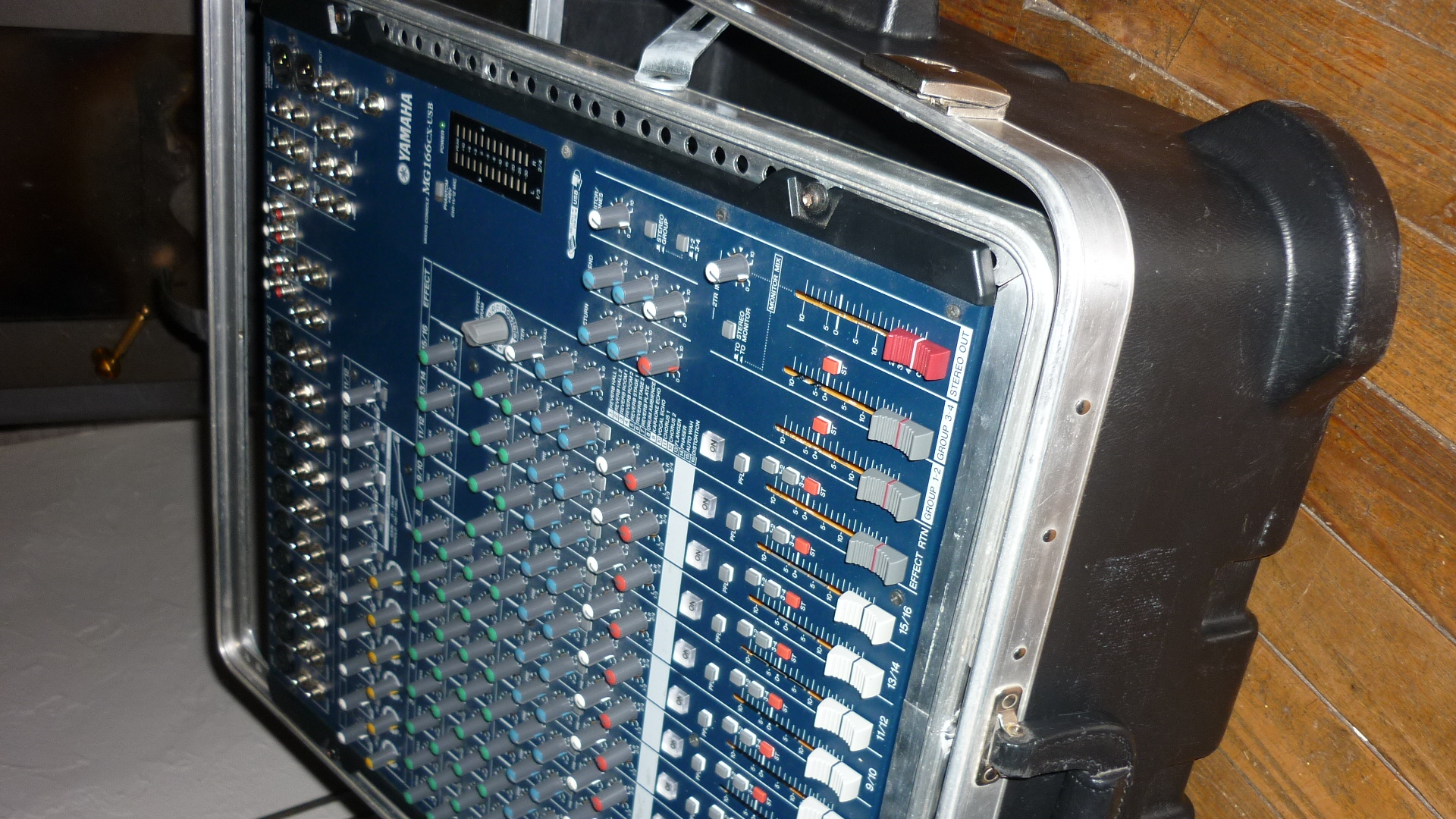 Yamaha MG166CXUSB image (418242) Audiofanzine