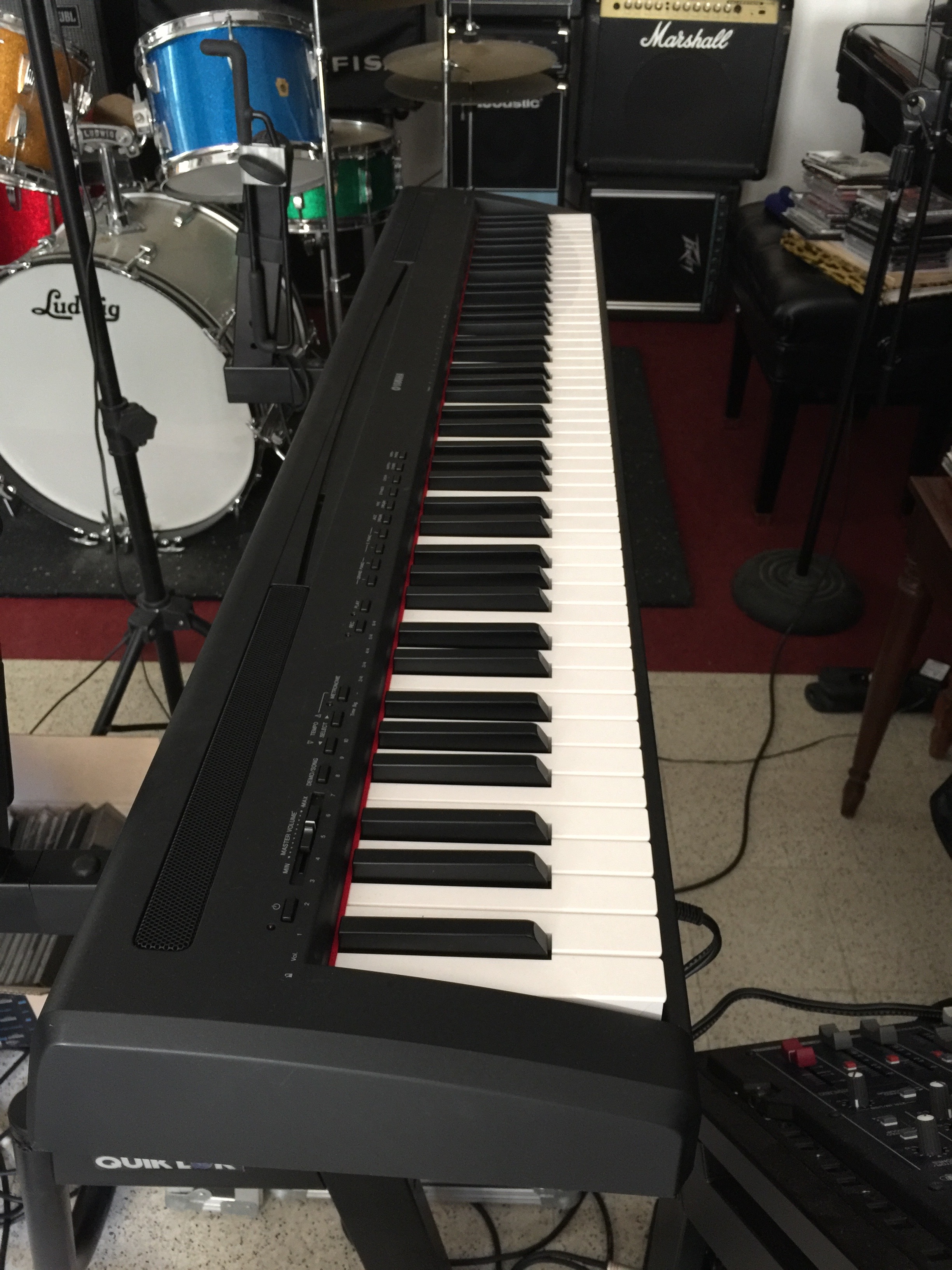 P-95 - Yamaha P-95 - Audiofanzine