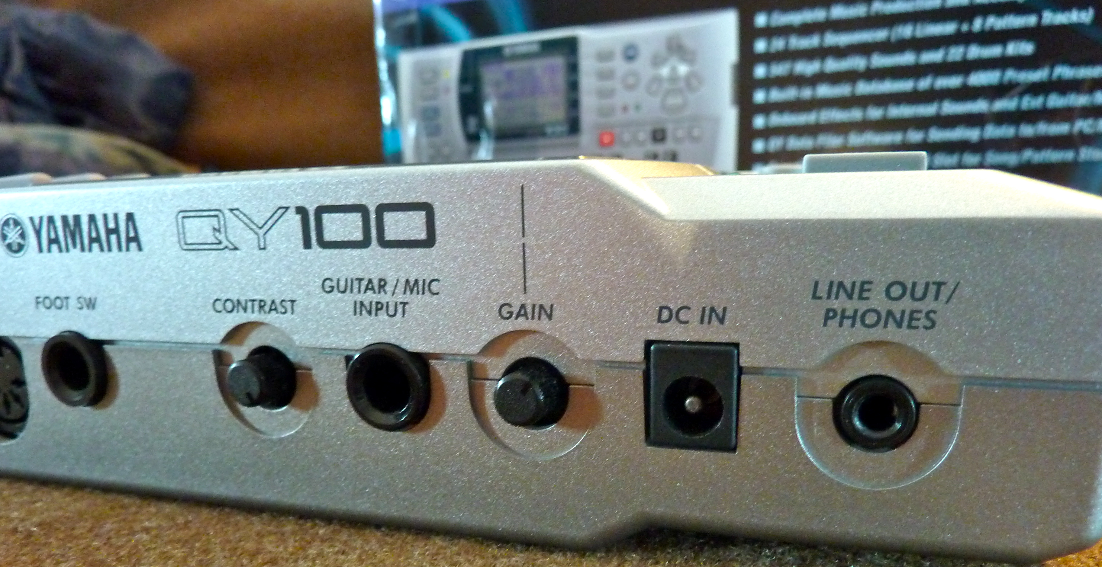 QY100 Yamaha QY100 Audiofanzine
