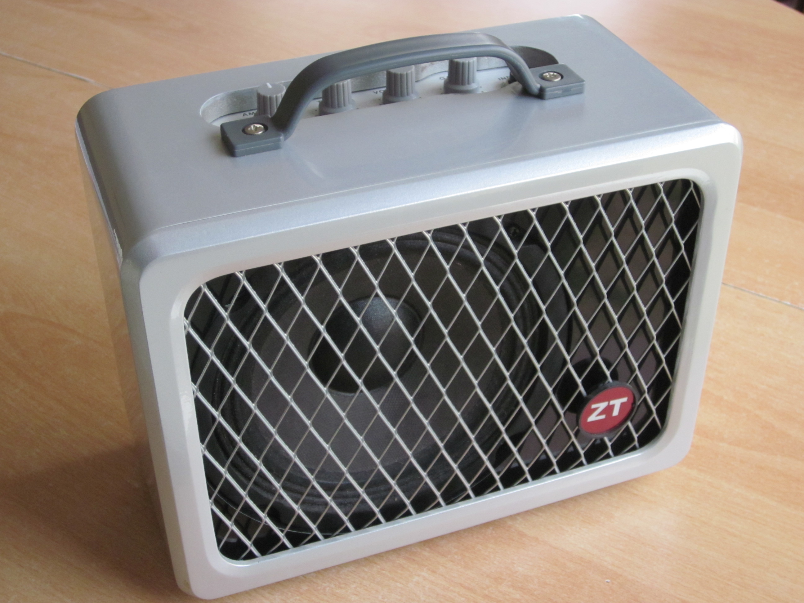Zt Amplifiers The Lunchbox image (332653) Audiofanzine