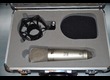 Micro Behringer B-2 pro