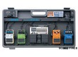 VEND    5 EFFETS ET VALISE BOSS  BCB 60 PEDAL BOARD  EN ÉTAT  AVEC CABLES ET ALIMENTATION