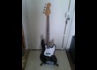 Vends Fender jazzbass classic 60 en très bon état