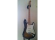 Vends Fender Stratocaster Classic Player 50 Sunburst