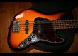 vend une fender jazz bass standard 5 cordes upgradée 