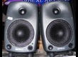 2 genelec 8030a