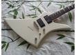 Jackson JS32T kelly Snow White