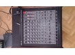 Vends une table de mixage peavey MC-8