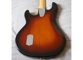 G&L L-2000
