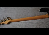 G&L L-2000