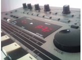 Roland MC-303