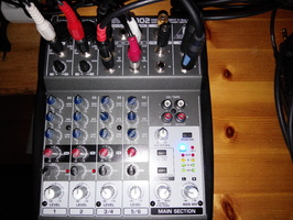table de mixage xenyx 802
