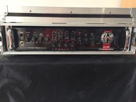 Tête d'ampli basse SWR - 750 €
