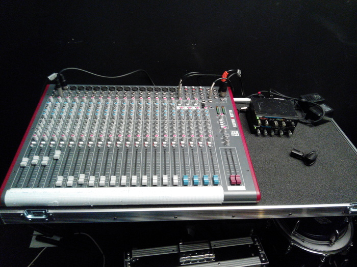 Allen & Heath ZED24 image (1529083) Audiofanzine