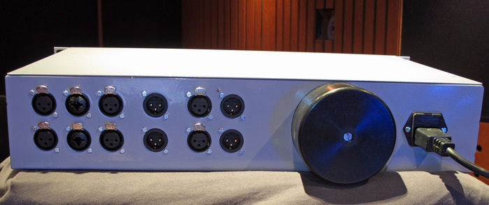 AOC Audio Rack Neve Serie V2 pepel_sun images