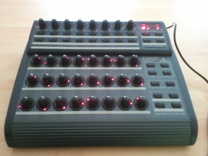 Behringer [B-Control Series] Rotary BCR2000