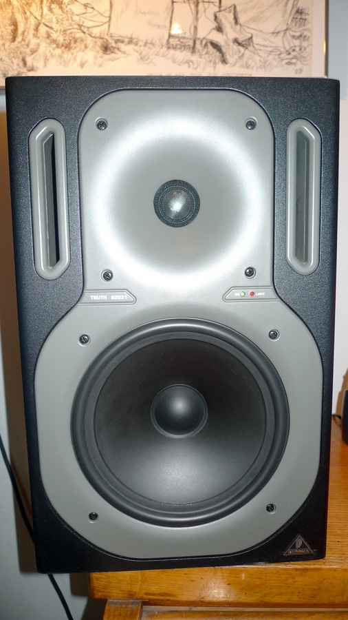 Behringer Truth B2031 image (460228) Audiofanzine