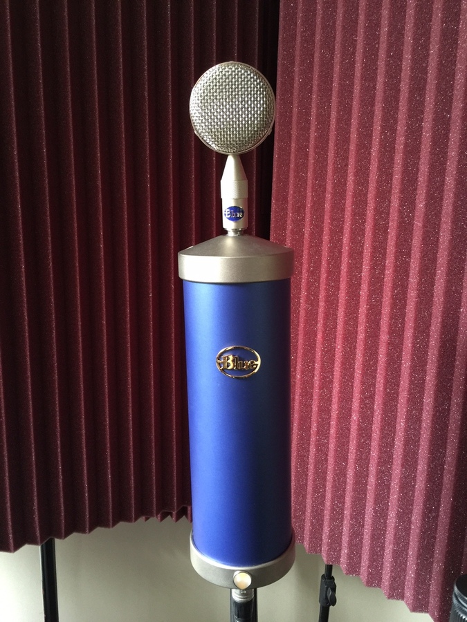 blue-microphones-bottle-image-1506966-audiofanzine