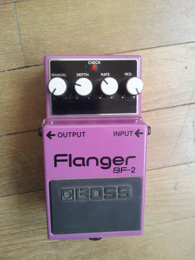 Boss BF2 Flanger image (1637454) Audiofanzine