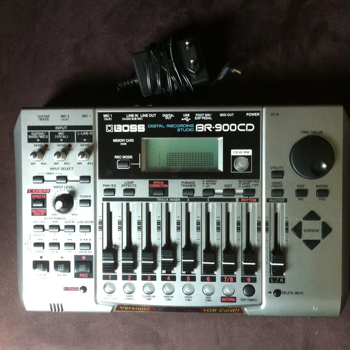 Boss BR900CD Digital Recording Studio image (1432443) Audiofanzine