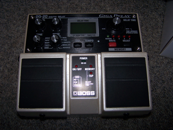 Boss DD-20 Digital Delay bassine images