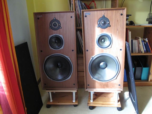 Enceinte active Bass Egg Celestion-ditton-44-239593