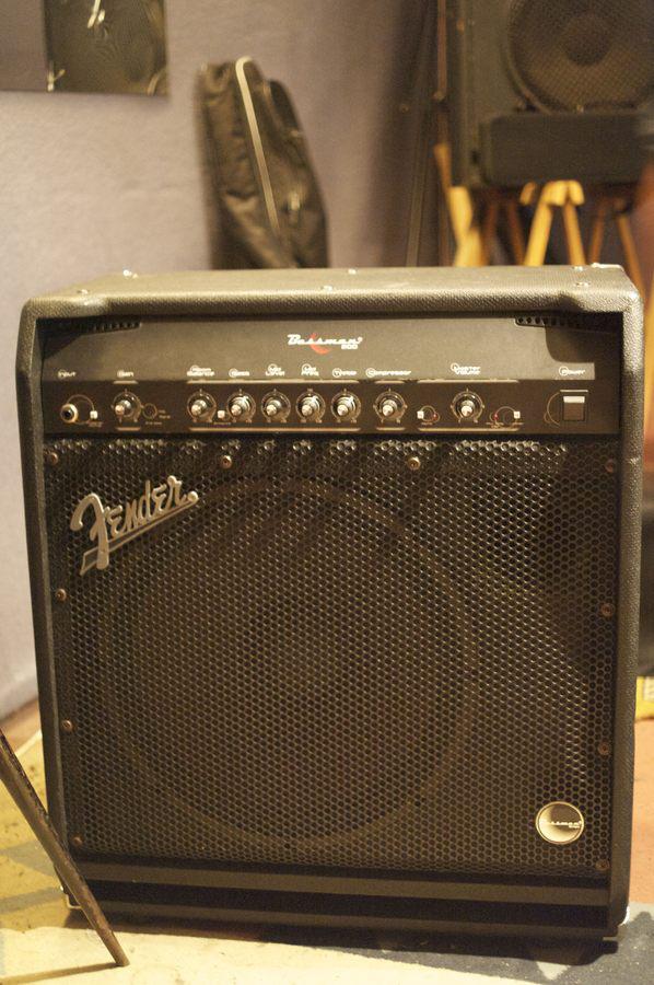Fender Bassman 200 image (315307) Audiofanzine