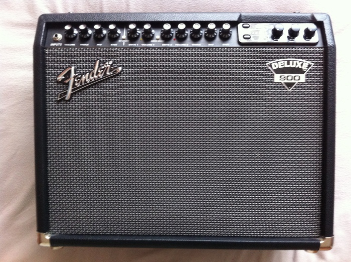 Fender Deluxe 900 DSP image (643228) Audiofanzine