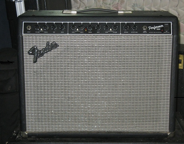 Fender Performer 1000 image (146389) Audiofanzine
