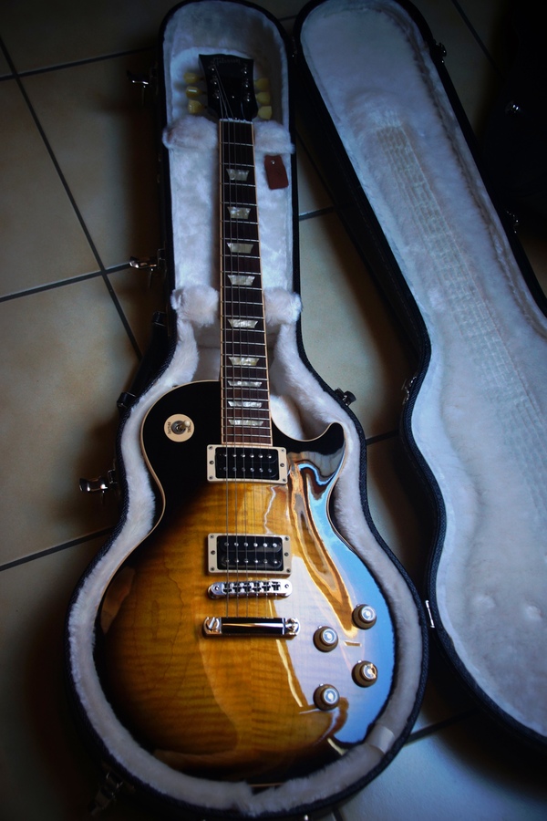 Gibson Les Paul Classic Plus 2011 '60s Slim Taper Neck Vintage