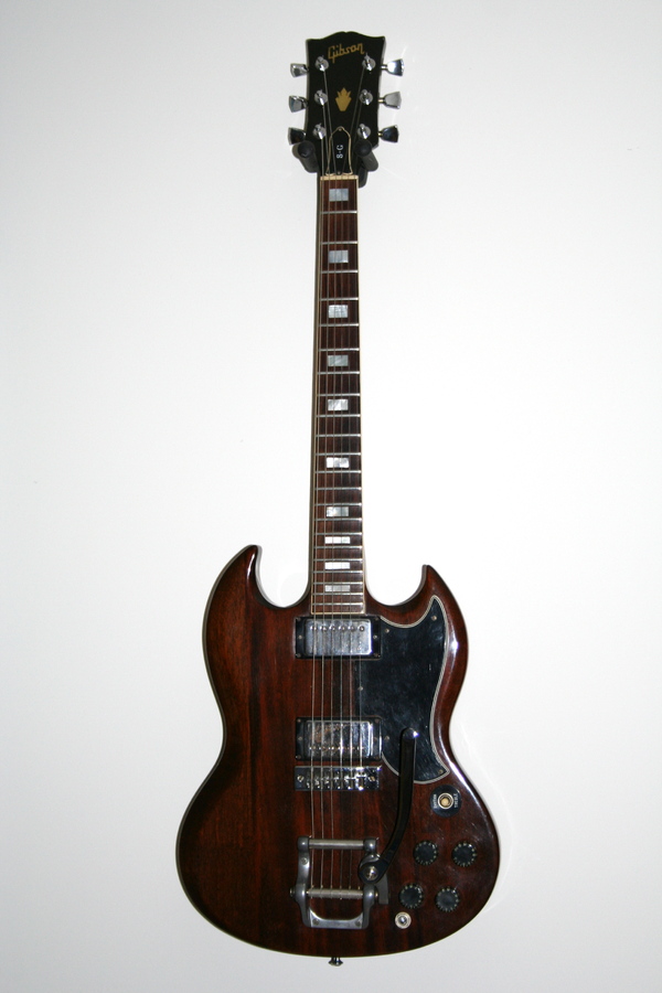 Gibson SG Standard Bigsby (1976) image (730235) Audiofanzine