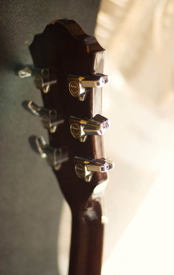 Ibanez AE400 - Natural just-'in images