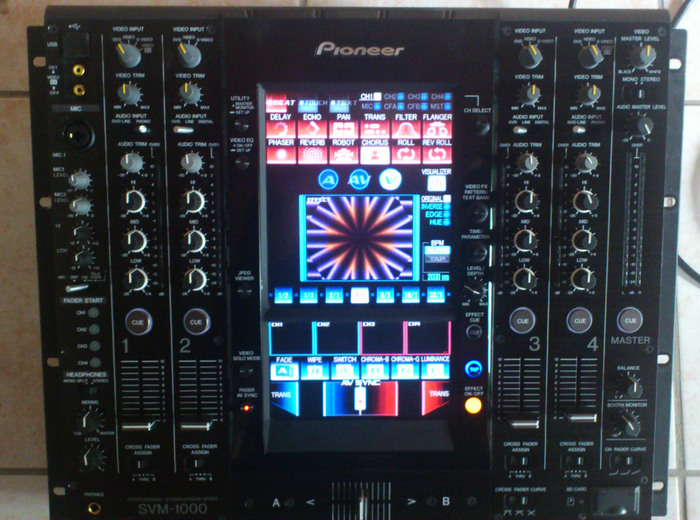 Pioneer SVM-1000 orchestre images