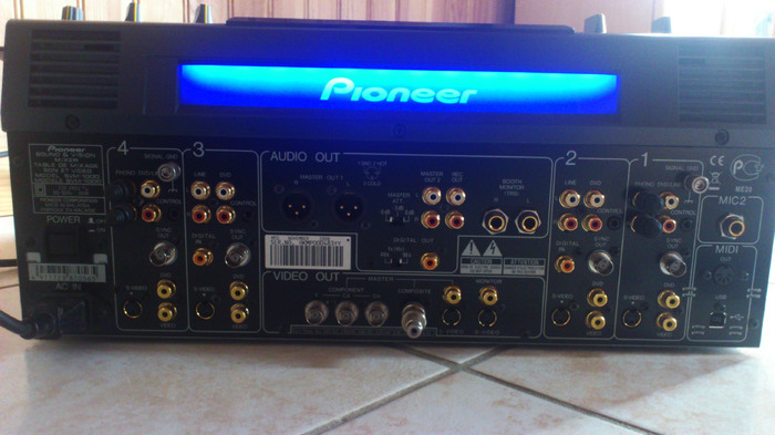Pioneer SVM-1000 orchestre images