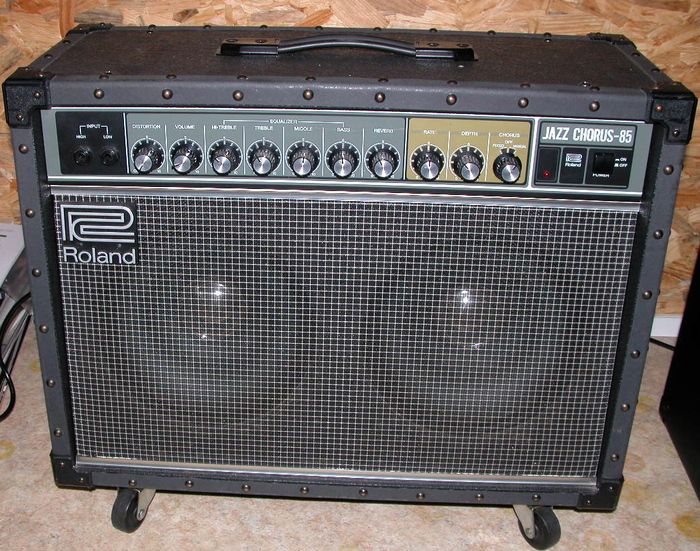 Roland Jazz Chorus JC85 image (929907) Audiofanzine