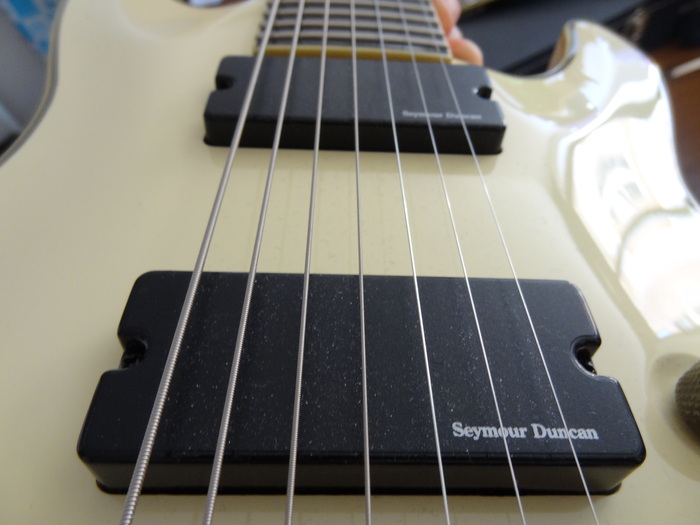 Schecter blackjack atx c-7 aged white